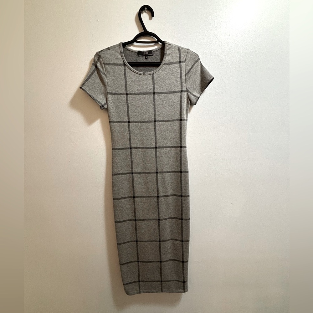 Vibe - plaid dress -  Sz M